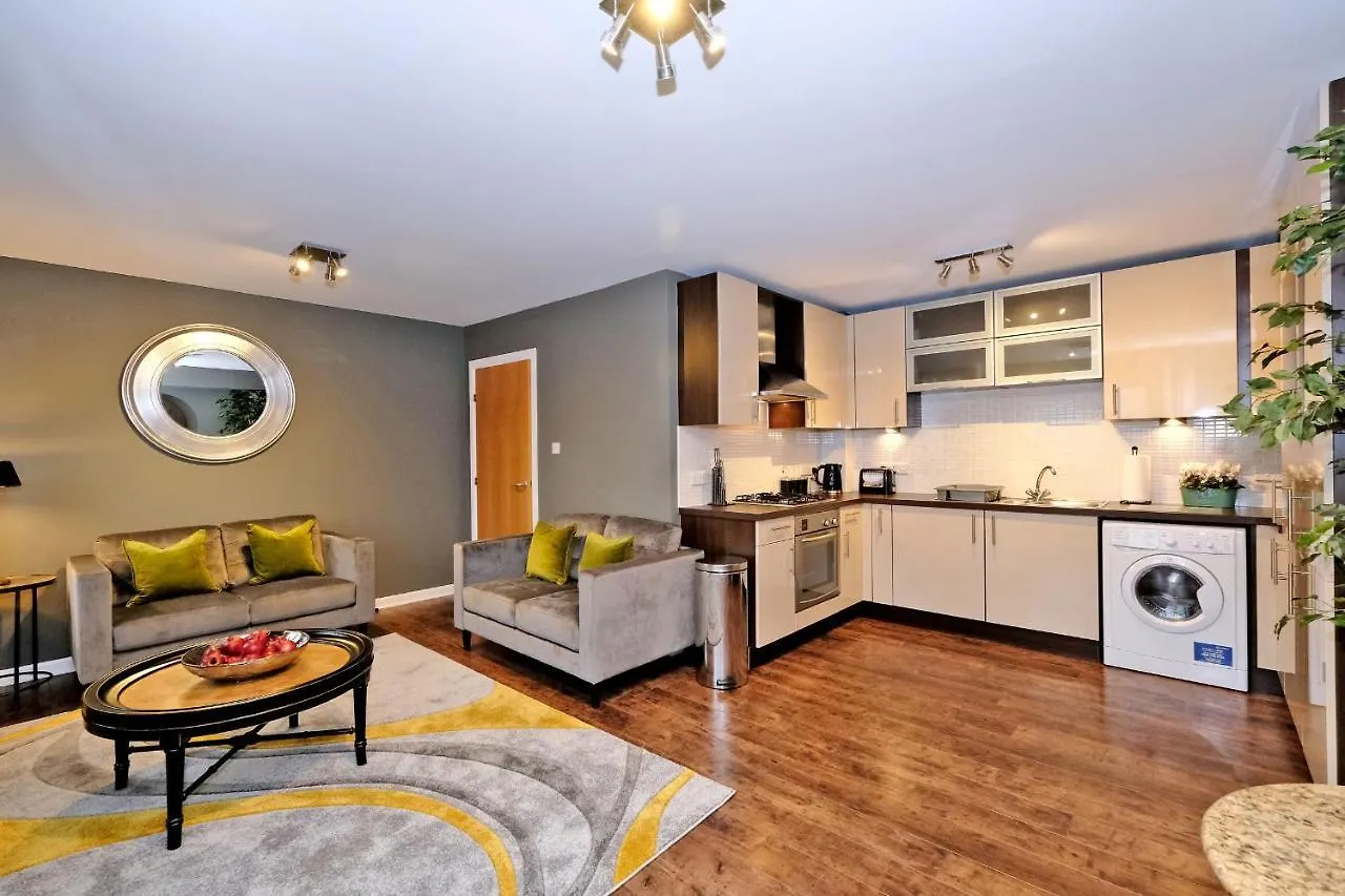 Scenic Aberdeen Home With Sea Views 0*,  イギリス